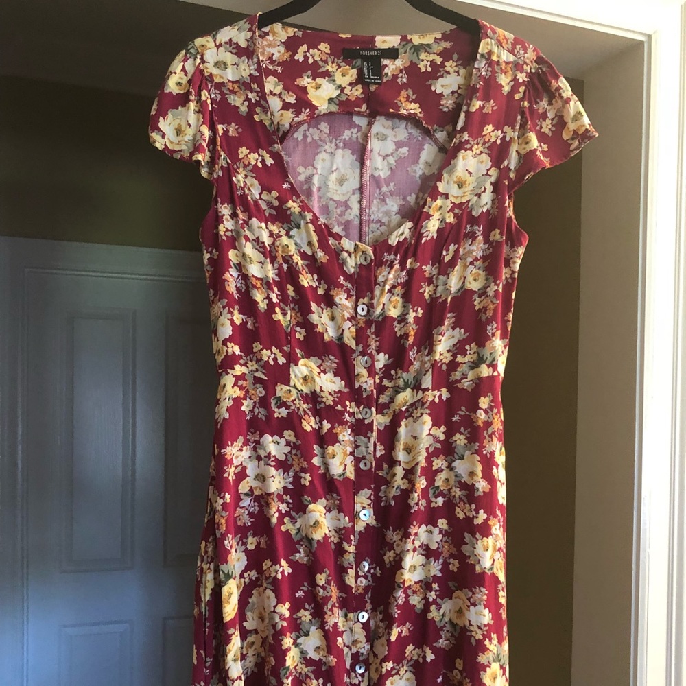 Forever 21 Floral dress S